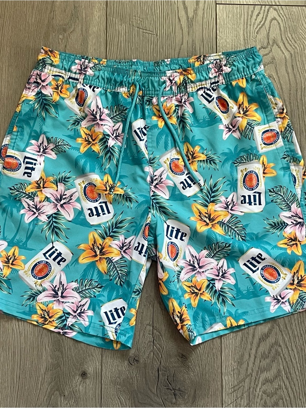 Valor Collective Miller Light Beer Men’s Medium Swim Trunks READ